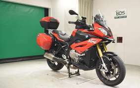 BMW S1000XR 2017 0D03