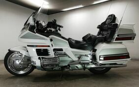 HONDA GL1500 GOLD WING SE 2000 SC22