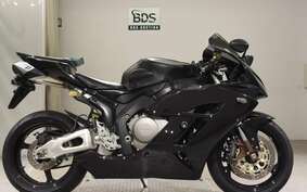 HONDA CBR1000RR 2004 SC57