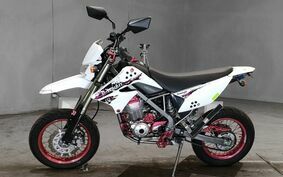 KAWASAKI KLX125D TRACKER LX125D