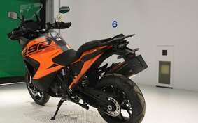 KTM 1290 SUPER ADVENTURE S 2024