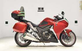 HONDA VFR1200F DCT 2011 SC63