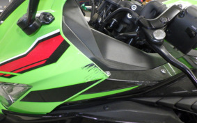 KAWASAKI ZX-25R-2SE ZX250H