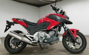 HONDA NC 700 X DCT 2013 RC63