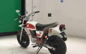 HONDA APE 100 HC07