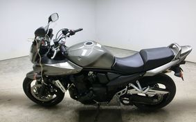 SUZUKI BANDIT 1250 S 2010 GW72A