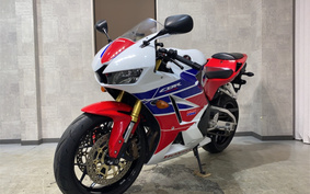 HONDA CBR600RR ABS 2015 PC40