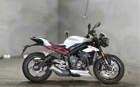 TRIUMPH STREET TRIPLE R 2018 HDA43