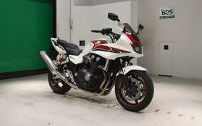 HONDA CB1300SB SUPER BOLDOR A 2010 SC54