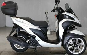 YAMAHA TRICITY 125 SE82J