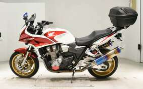 HONDA CB1300SB SUPER BOLDOR A 2006 SC54