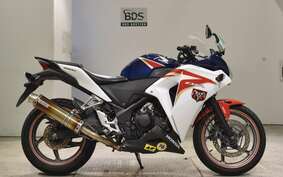 HONDA CBR250R A MC41