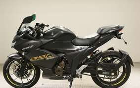 SUZUKI GIXXER 250 SF ED22B