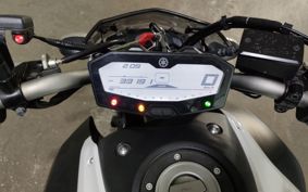 YAMAHA MT-07 RM07J