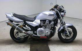 YAMAHA XJR1300 2000 RP03J