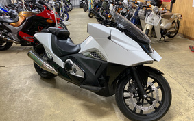 HONDA NM4 VULTUS -01 2014 RC82