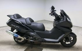 HONDA SILVER WING 400 2005 NF01