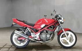 SUZUKI BANDIT 250 GJ74A