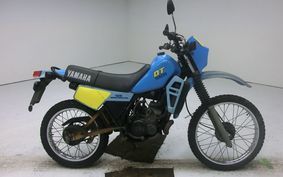 YAMAHA DT125 17F