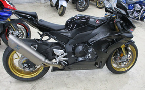 HONDA CBR1000RR R 2022 SC82