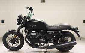 MOTO GUZZI V7 STONE 3 2020 LDK0