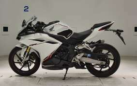 HONDA CBR250RR A MC51