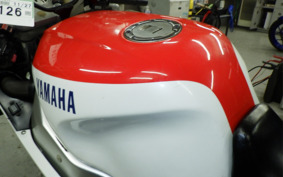 YAMAHA FZR1000 3GM