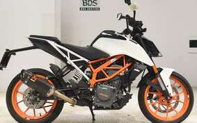 KTM 390 DUKE 2019 JPJ40