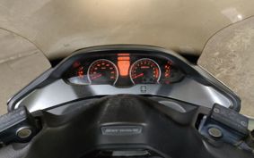 SUZUKI SKYWAVE 250 CJ46A