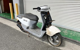 YAMAHA  GEAR  PARKING  STAND  4KN