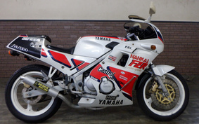 YAMAHA FZR250 2KR