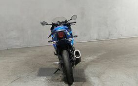 SUZUKI GSX-R125 DL33B