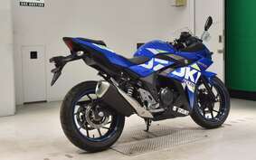 SUZUKI GSX250RA DN11A