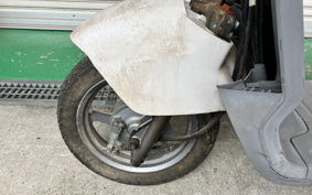 YAMAHA  GEAR  PARKING  STAND  4KN