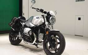 BMW R NINE T PURE 2024