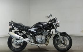 SUZUKI BANDIT 250 GJ77A