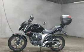 SUZUKI GIXXER 150 NG4BG