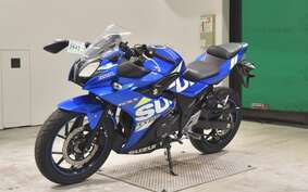 SUZUKI GSX250RA DN11A