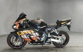 HONDA CBR1000RR 2006 SC57