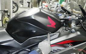 HONDA CBR250RR A MC51