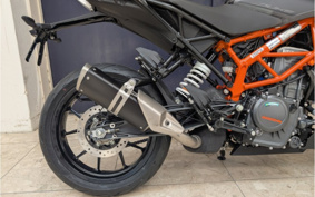KTM 390 DUKE JPJ40