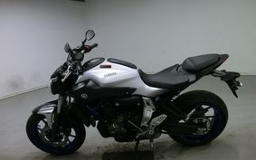 YAMAHA MT-07 2015 RM07J