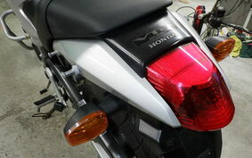 HONDA VTR 250 Gen. 2 MC33