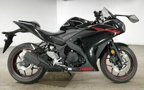 YAMAHA YZF-R3 2015 RH07J