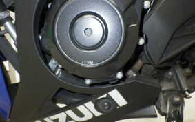 SUZUKI GSX250RA DN11A