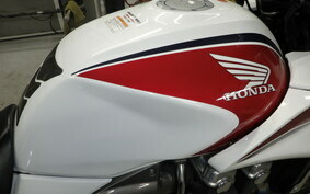 HONDA CB1300SB SUPER BOLDOR A 2010 SC54