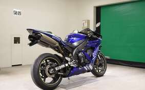 YAMAHA YZF-R1 2005 RN13