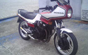 HONDA CBX550F INTEGRA PC04