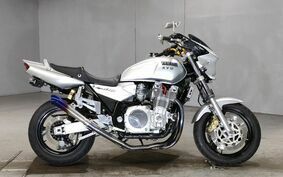 YAMAHA XJR1300 2000 RP01J