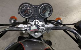 TRIUMPH TRIUMPH THUNDERBIRD 900 TC339J